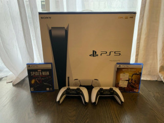 Sony Playstation 5 Standard Edition Console Disc Version